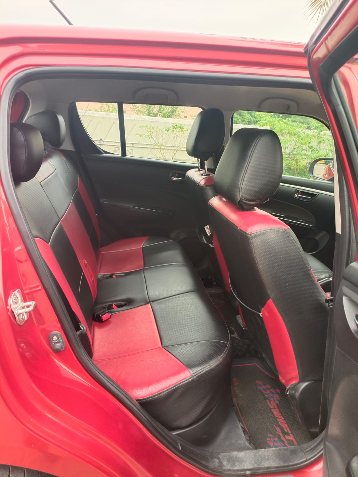 Maruti Suzuki Swift(2011-2014) Vxi